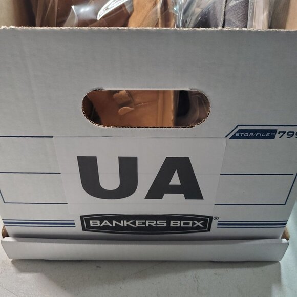 Born Shoes Womens Size 8.5 Burgundy Red Suede Cross Fringe Zip Boots - Picture 11 of 11